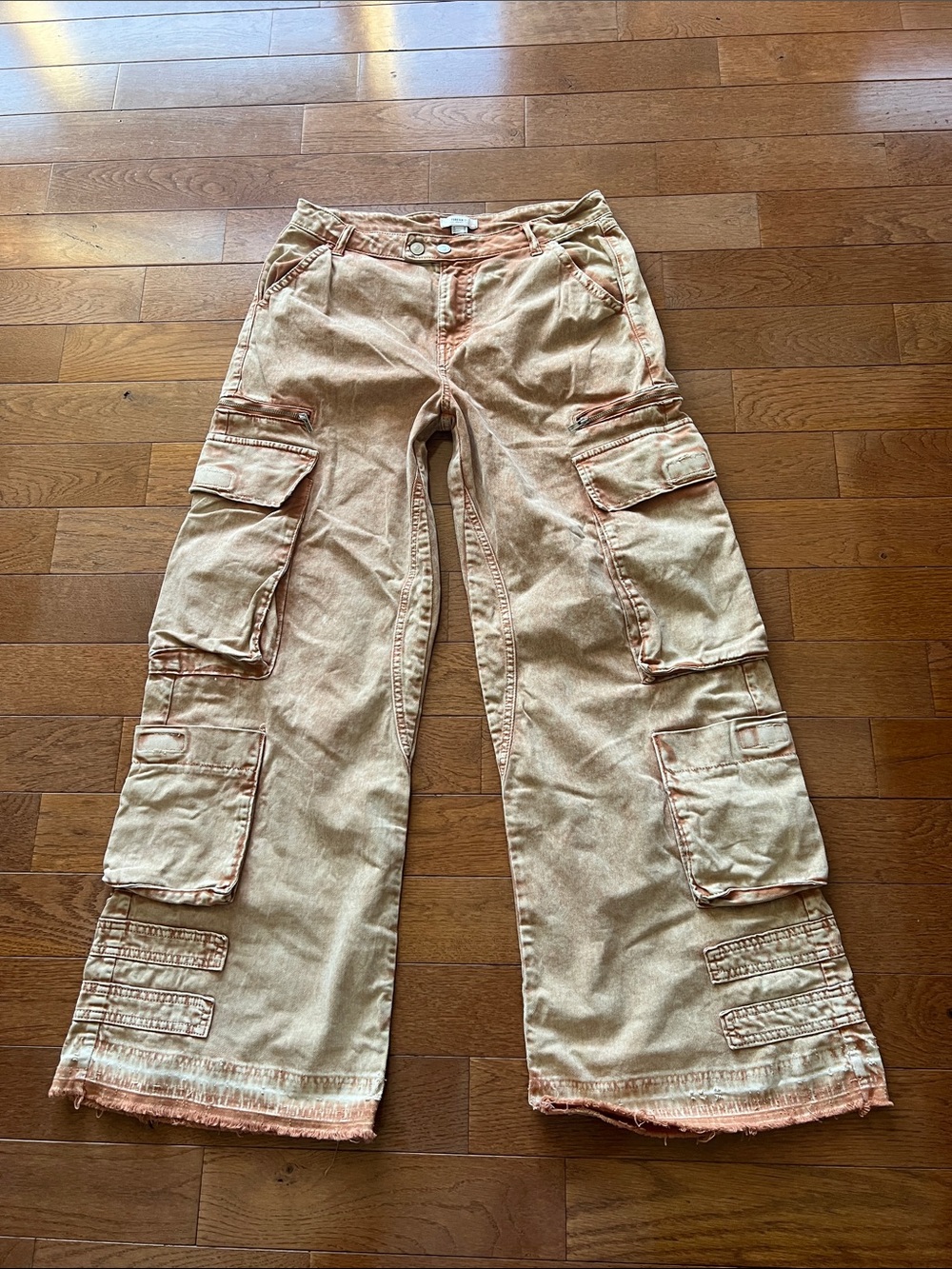 💜Forever 21 Wide Leg Cargo Jeans-Clay Distressed Wash-28💜